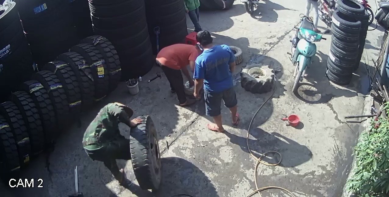 LỐP XE Ô TÔ ĐƯỜNG MỸ PHƯỚC TÂN VẠN - DĨ AN?